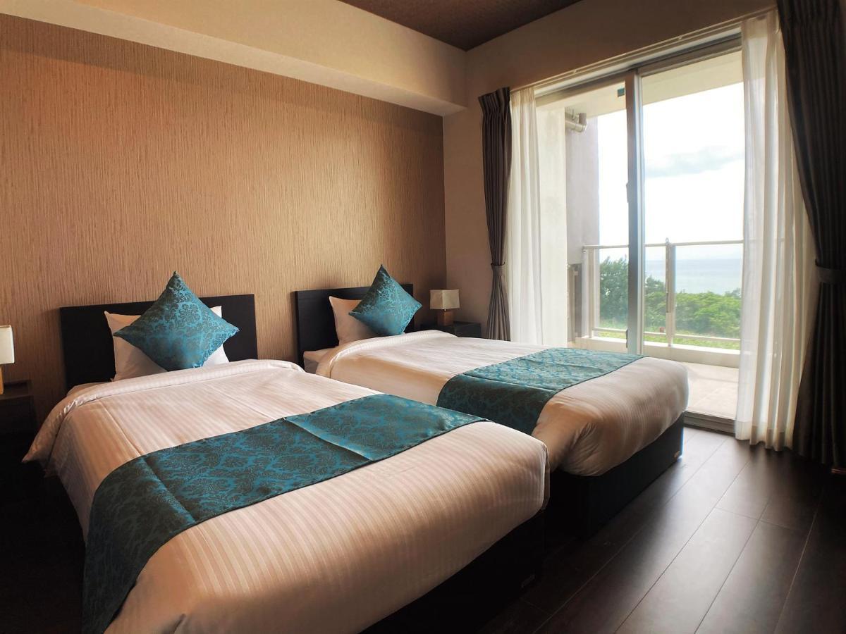 Appartement 真栄田グランブルー403 ~ Maeda Grand Blue 403 ~ à Onna Extérieur photo